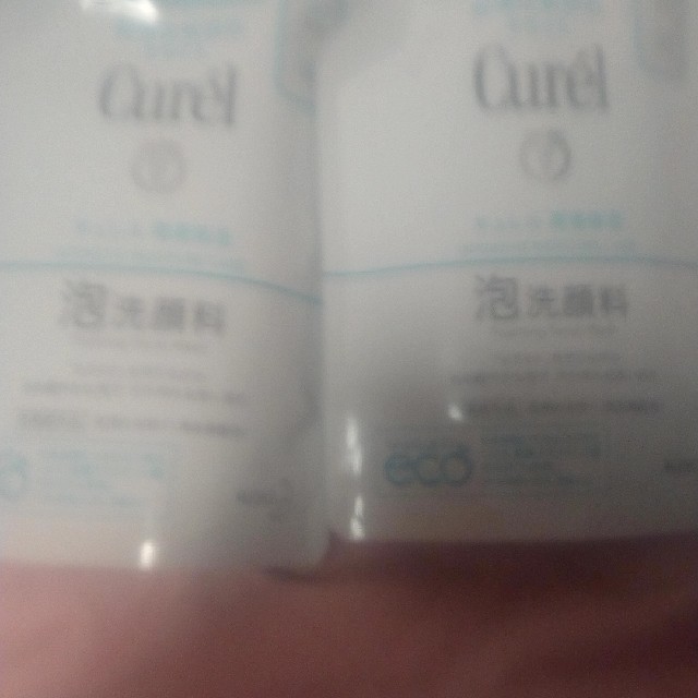 Curel(キュレル)の新品未使用ｷｭﾚﾙ泡洗顔料130ml×2詰め替え コスメ/美容のスキンケア/基礎化粧品(洗顔料)の商品写真