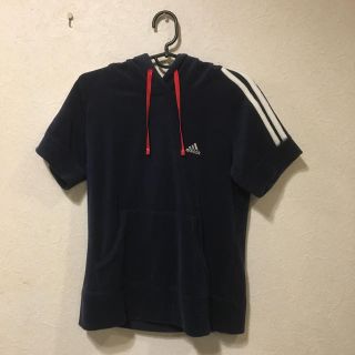 アディダス(adidas)のアディダス　半袖パーカ（L）(Tシャツ(半袖/袖なし))