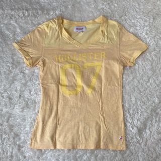 ホリスター(Hollister)のホリスター★Tシャツ★Vネット★ナンバー★ロゴ★イエロー(Tシャツ(半袖/袖なし))