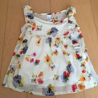 ザラキッズ(ZARA KIDS)のZARAの花柄肩フリルトップス♡(ブラウス)