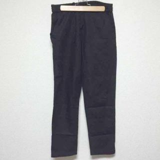 ギャップ(GAP)の【美品】GAP 黒パンツ(カジュアルパンツ)