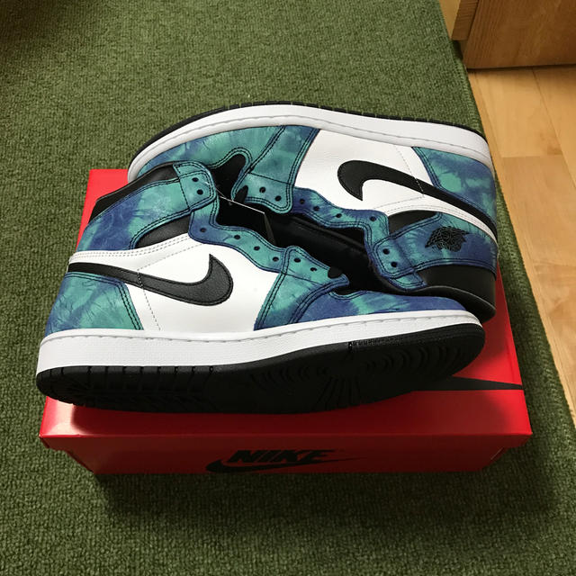 NIKE(ナイキ)のエアジョーダン 1 タイダイ AJ1 TIE-DYE 28cm メンズの靴/シューズ(スニーカー)の商品写真