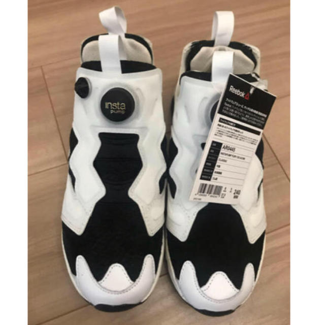 新品　Reebok インスタポンプフューリー