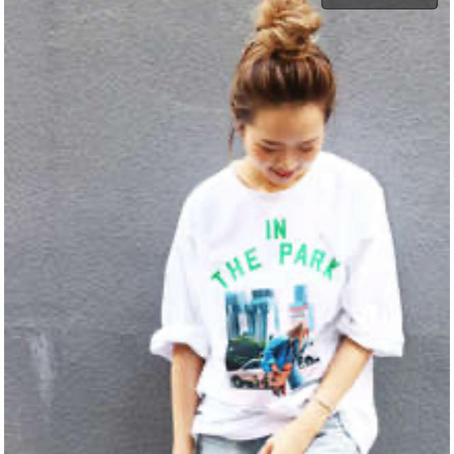 TODAYFUL(トゥデイフル)のvia  j  オーバーサイズ　tシャツ 人気 レディースのトップス(Tシャツ(半袖/袖なし))の商品写真