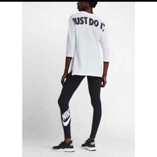 ナイキ(NIKE)の【新品】NIKE W LEGACY LOGO LEGGINGS ブラック(レギンス/スパッツ)