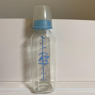 ハリオ(HARIO)の東京ディズニー 母乳実感 哺乳瓶　ガラス　ハリオ(哺乳ビン)