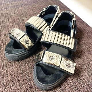 トーガ(TOGA)のTOGA 超美品　メタルスニーカーサンダル(サンダル)