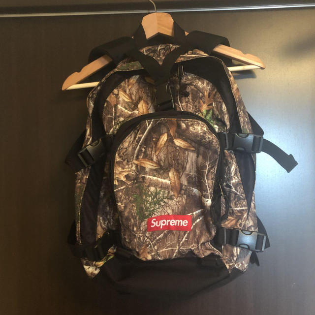 Supreme Backpack +small zip pouch