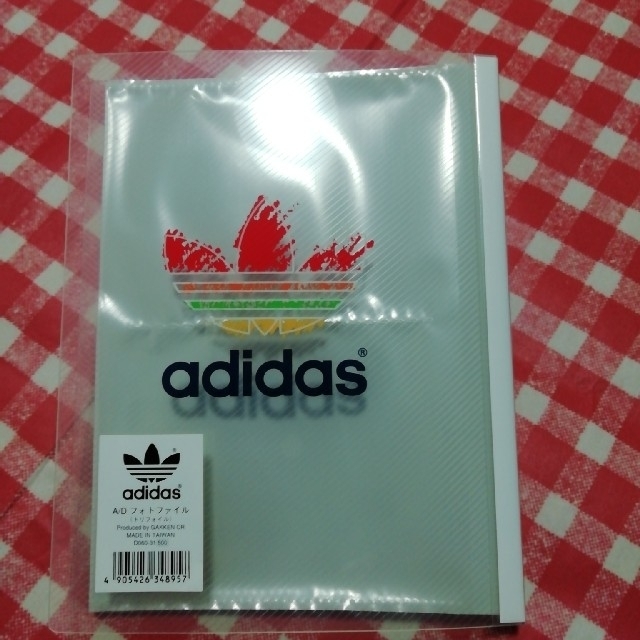 adidas(アディダス)の💛新品💛adidas  フォト  ファイル インテリア/住まい/日用品の文房具(ファイル/バインダー)の商品写真