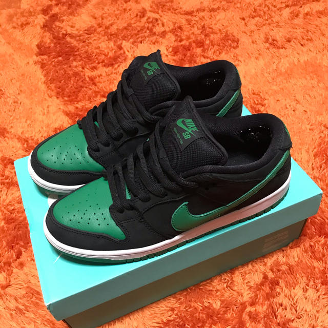 NIKE SB  DUNK LOW PINE GREEN 27.5