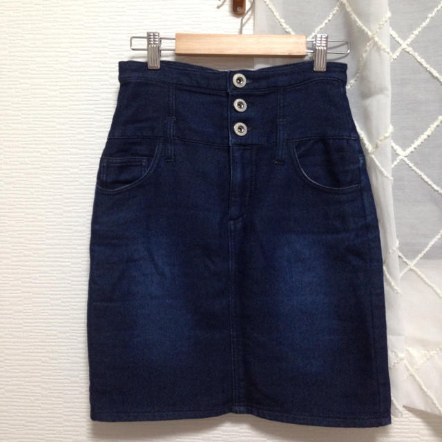 しまむら(シマムラ)のデニムスカート♡ レディースのスカート(ひざ丈スカート)の商品写真