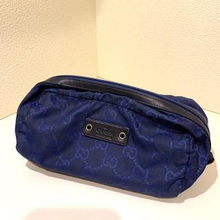 グッチ(Gucci)のGUCCI グッチナイロンポーチ(ポーチ)