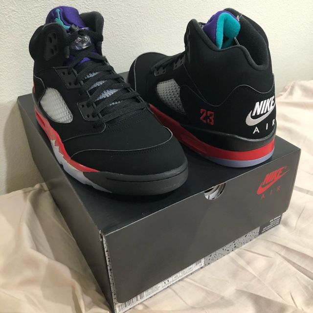 【期間限定】AIR JORDAN 5 RETRO靴/シューズ