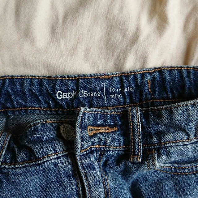 GAP Kids(ギャップキッズ)の140サイズ 女の子 カットソー＆デニムスカートセット キッズ/ベビー/マタニティのキッズ服女の子用(90cm~)(スカート)の商品写真