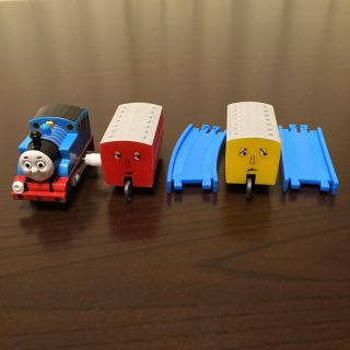 カプセルプラレール♡トーマス♡新品(電車のおもちゃ/車)