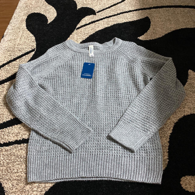 西松屋(ニシマツヤ)のグレー　ニット キッズ/ベビー/マタニティのキッズ服女の子用(90cm~)(ニット)の商品写真