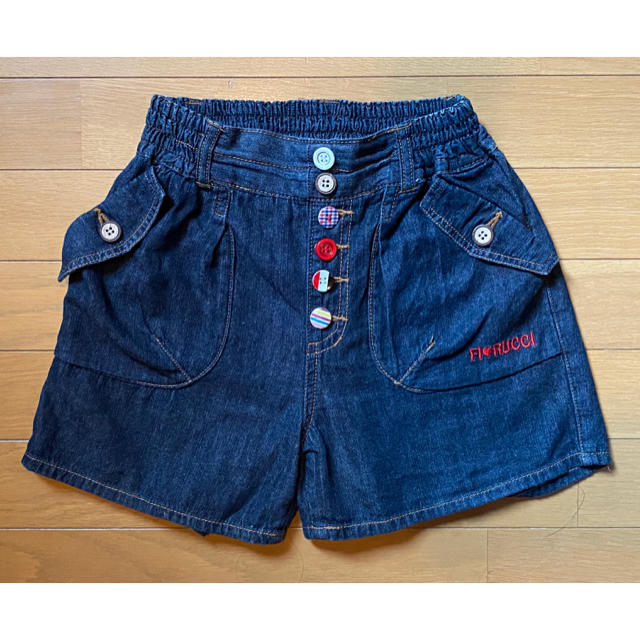 Fiorucci(フィオルッチ)の【FIORUCCI】フィオルッチ　ショートパンツ　150  USED キッズ/ベビー/マタニティのキッズ服女の子用(90cm~)(パンツ/スパッツ)の商品写真