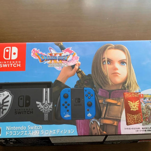 新品未使用　Nintendo Switch ロトエディション