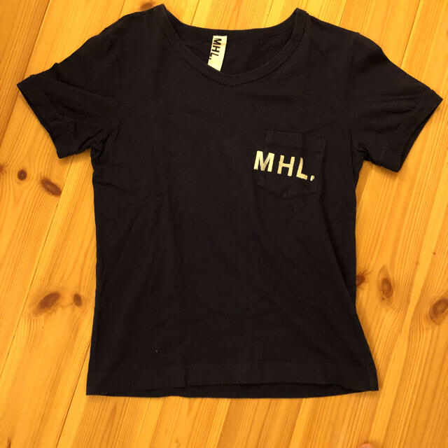 MARGARET HOWELL(マーガレットハウエル)の難ありマーガレットハウエル　VネックTシャツ レディースのトップス(Tシャツ(半袖/袖なし))の商品写真
