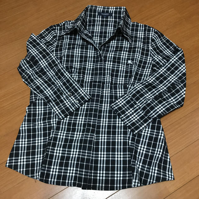 BURBERRY(バーバリー)のバーバリー  七分袖　シャツ レディースのトップス(シャツ/ブラウス(長袖/七分))の商品写真