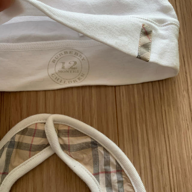 BURBERRY(バーバリー)のBurberry  スタイ・帽子セット キッズ/ベビー/マタニティのこども用ファッション小物(ベビースタイ/よだれかけ)の商品写真