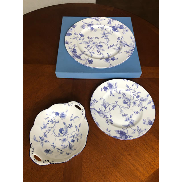 WEDGWOOD(ウェッジウッド)の【美品】ウェッジウッド★ブループラム★ティーセット インテリア/住まい/日用品のキッチン/食器(食器)の商品写真