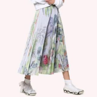 レッドヴァレンティノ ロングスカート/マキシスカートの通販 34点