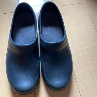 クロックス(crocs)のクロックス　女性　レディース　W9 25cm 医療　調理(サンダル)