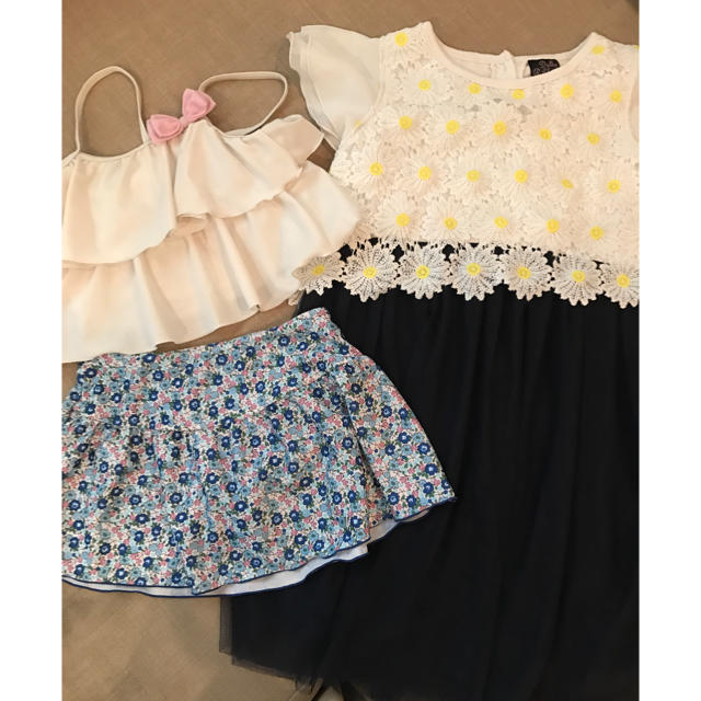 130センチ、水着、ワンピース、女の子 キッズ/ベビー/マタニティのキッズ服女の子用(90cm~)(水着)の商品写真