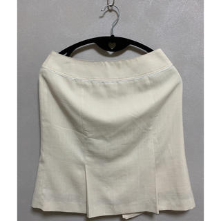 ORIHIKA オリヒカ　スーツ　スカート　ホワイト　新品　未使用　タグ付き(スーツ)