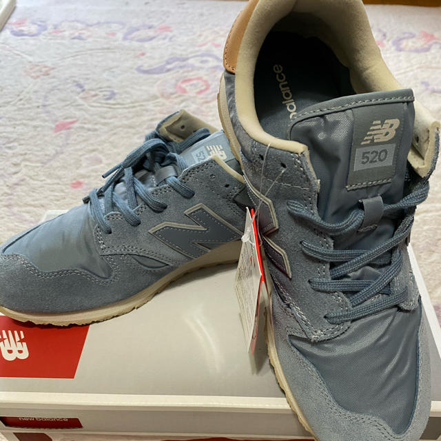 New Balance(ニューバランス)の新品未使用  ☆new balance WL520BL☆ ブルー 25.0 レディースの靴/シューズ(スニーカー)の商品写真