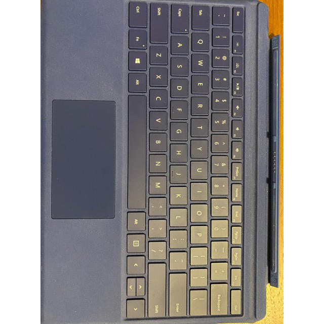 Surface pro 4 256GB ※PC本体は新古品です！ 3