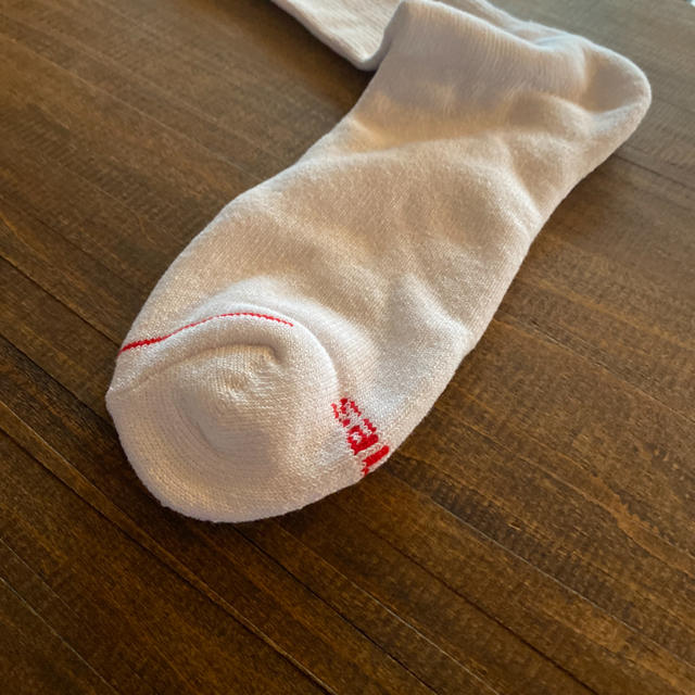 Supreme(シュプリーム)のSupreme Hanes Crew Socks ソックス ホワイト 片方のみ メンズのレッグウェア(ソックス)の商品写真