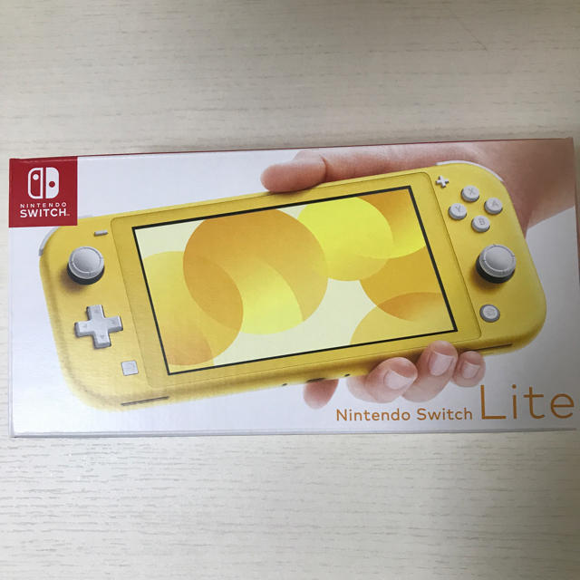 Nintendo Switch Lite ニンテンドースイッチライト イエロー-