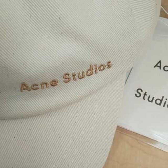 ACNE(アクネ)のアクネ キャップ  メンズの帽子(キャップ)の商品写真