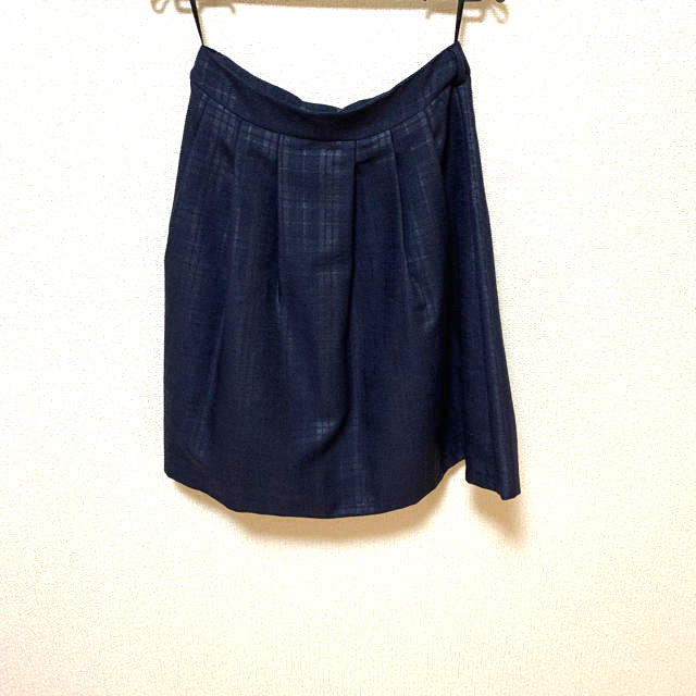 ネイビーチェックスカート レディースのスカート(ひざ丈スカート)の商品写真