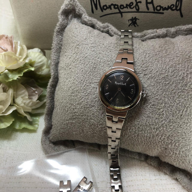 MARGARET HOWELL(マーガレットハウエル)のahiru1203様　専用　　箱なしマーガレットハウエル 腕時計 【稼働品】 レディースのファッション小物(腕時計)の商品写真