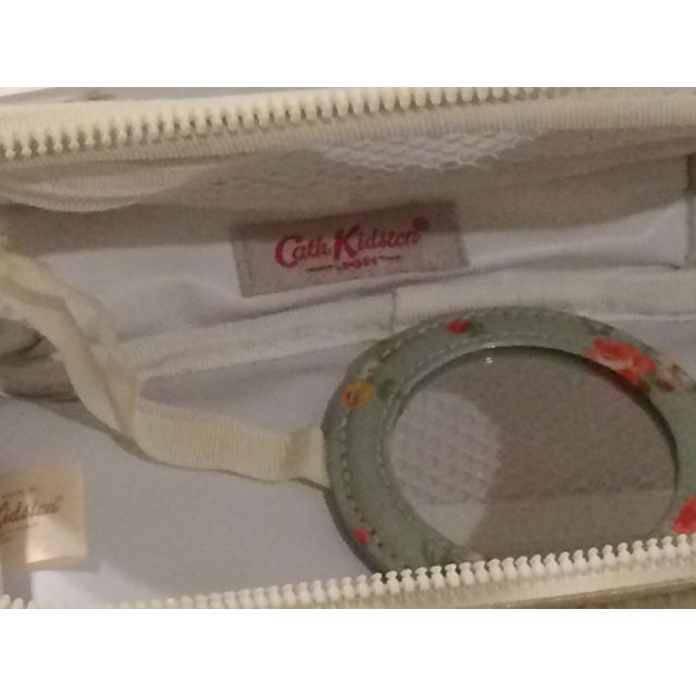 Cath Kidston(キャスキッドソン)のキャスキッドソン ポーチ レディースのファッション小物(ポーチ)の商品写真