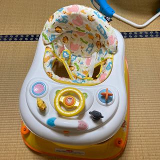 ニシマツヤ(西松屋)の歩行器　西松屋(歩行器)