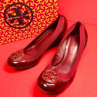 TORY BURCH トリーバーチ エナメル パンプス ヒール9cm