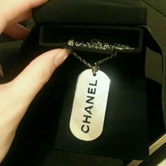 CHANEL(シャネル)のネックレスケース★*+*☆ レディースのアクセサリー(その他)の商品写真