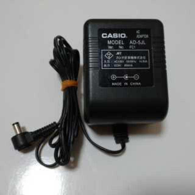 CASIO(カシオ)のCASIO 電子キーボード用ACアダプター スマホ/家電/カメラの生活家電(変圧器/アダプター)の商品写真