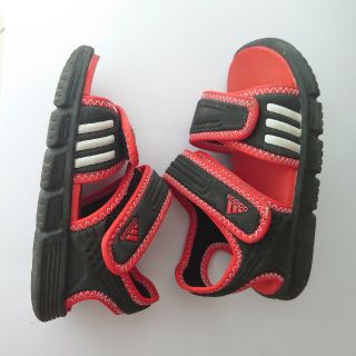 アディダス(adidas)のadidas　サンダル　14cm(サンダル)