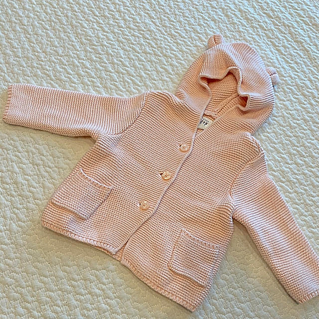 babyGAP(ベビーギャップ)のbaby GAP ブラナンベアカーディガン キッズ/ベビー/マタニティのベビー服(~85cm)(カーディガン/ボレロ)の商品写真