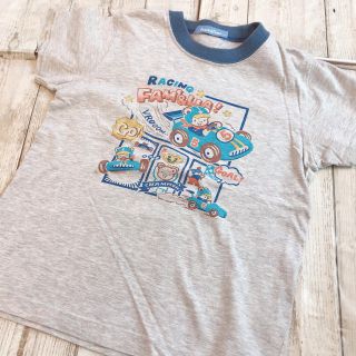 ファミリア(familiar)のファミリア♡120㎝ Tシャツ 日本製 半袖 男の子 車 レーシングカー(Tシャツ/カットソー)