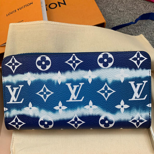 LOUIS VUITTON - 最終超値下げ☆LVエスカル ジッピー LOUIS VUITTON - 最終超値下げ☆LVエスカル ジッピー