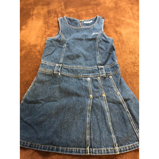 BeBe(ベベ)のBeBe ベベ　デニム  スカート　サイズ120 キッズ/ベビー/マタニティのキッズ服女の子用(90cm~)(スカート)の商品写真