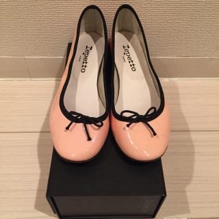 レペット(repetto)の【❤︎reppet サーモンピンク ローヒール 37❤︎】大幅再値下げしました♡(その他)