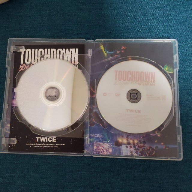 Waste(twice)(ウェストトゥワイス)のTWICE　DEBUT　SHOWCASE“Touchdown　in　JAPAN” エンタメ/ホビーのDVD/ブルーレイ(ミュージック)の商品写真