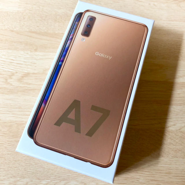 Galaxy A7 ゴールド SIMフリー 本体 未開封品 新品 Gold